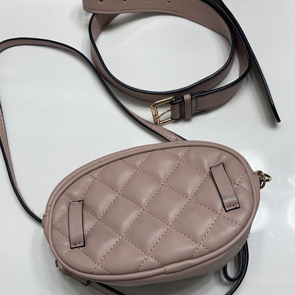 Pink purse - Picture 2 of 3